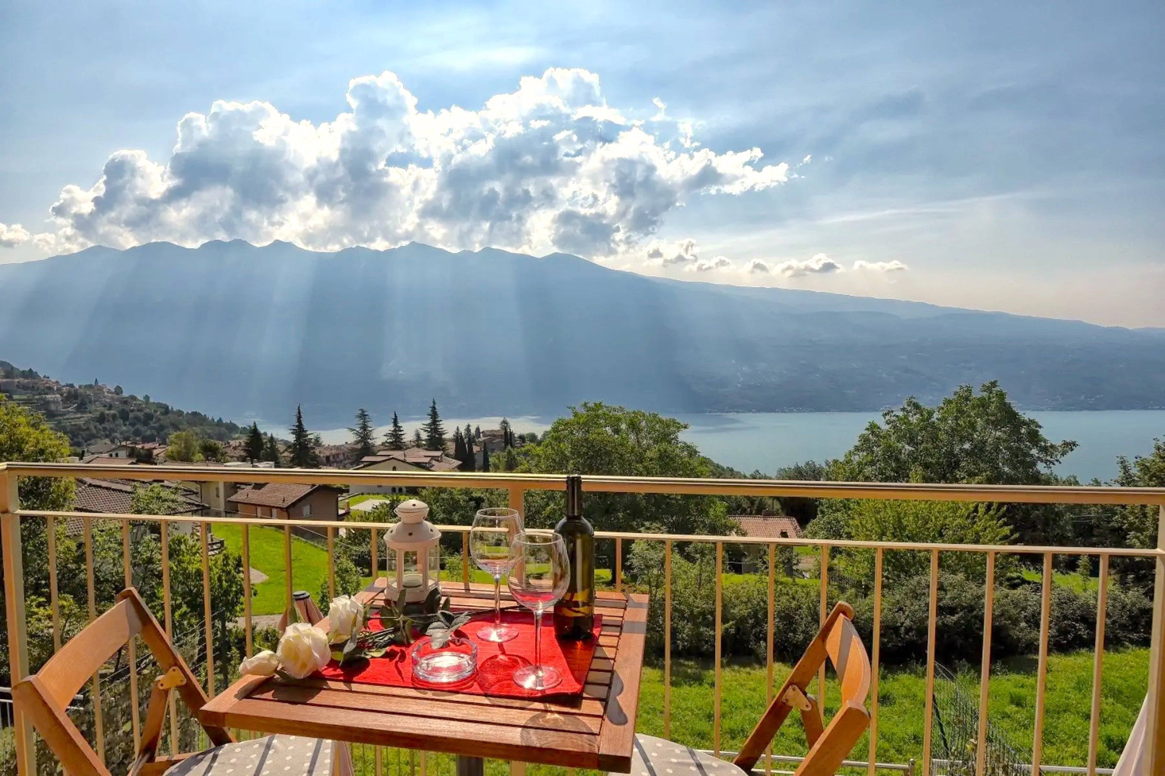 Balkon mit traumhaften Seeblick