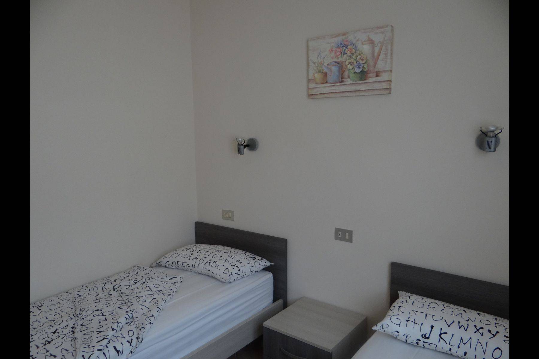 Schlafzimmer 2