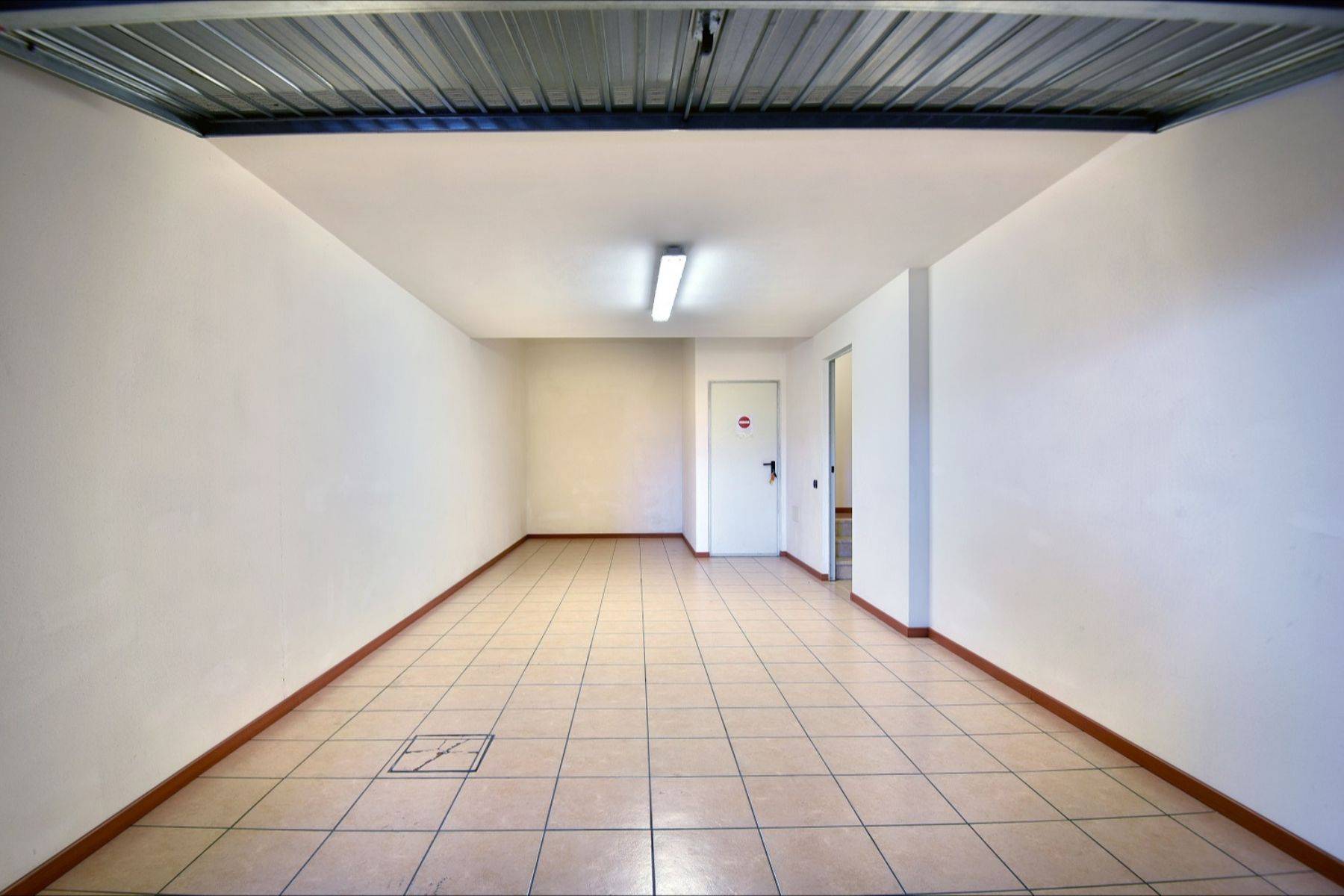 große Garage