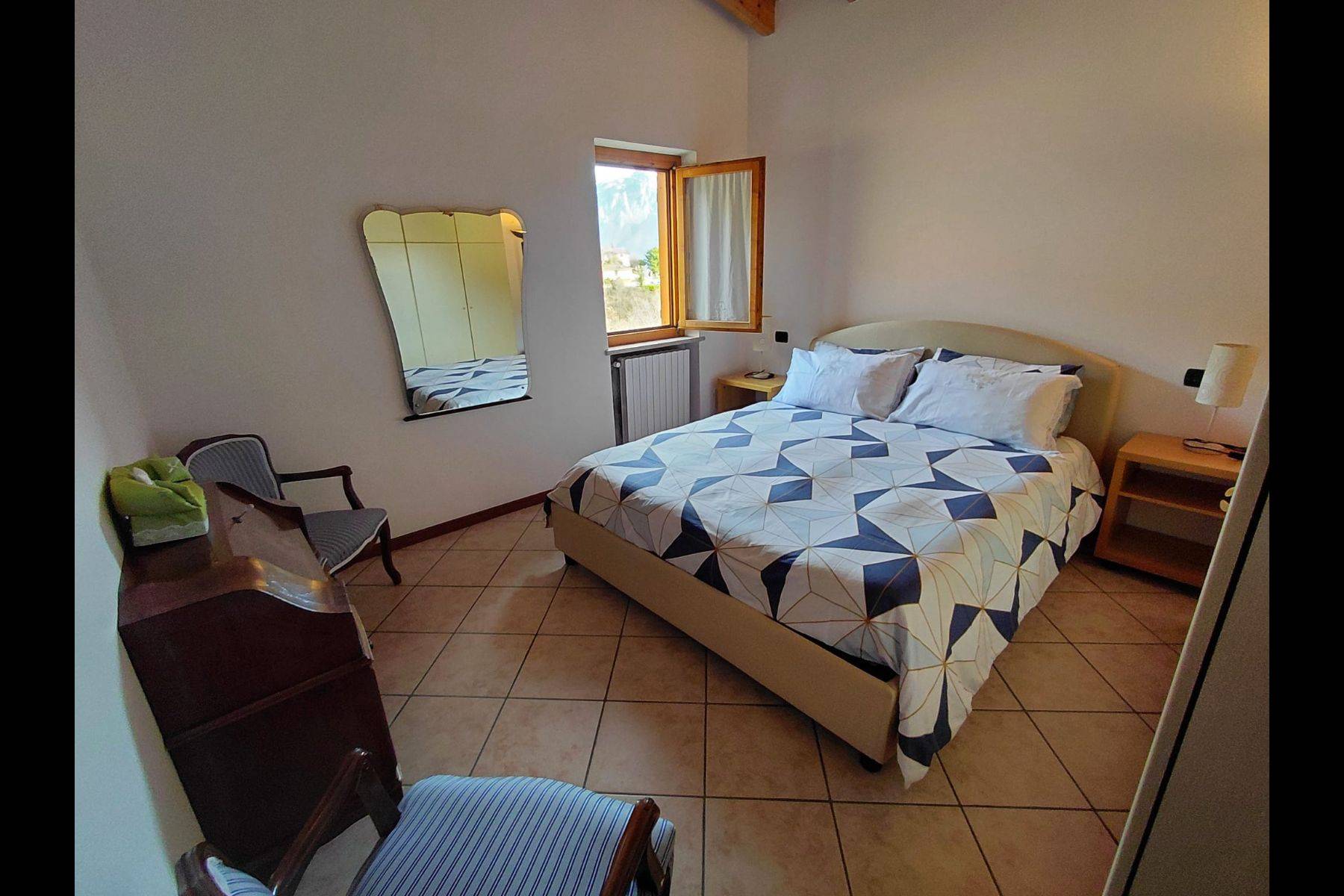 Casa Maja Tignale Gardasee Schlafzimmer 1