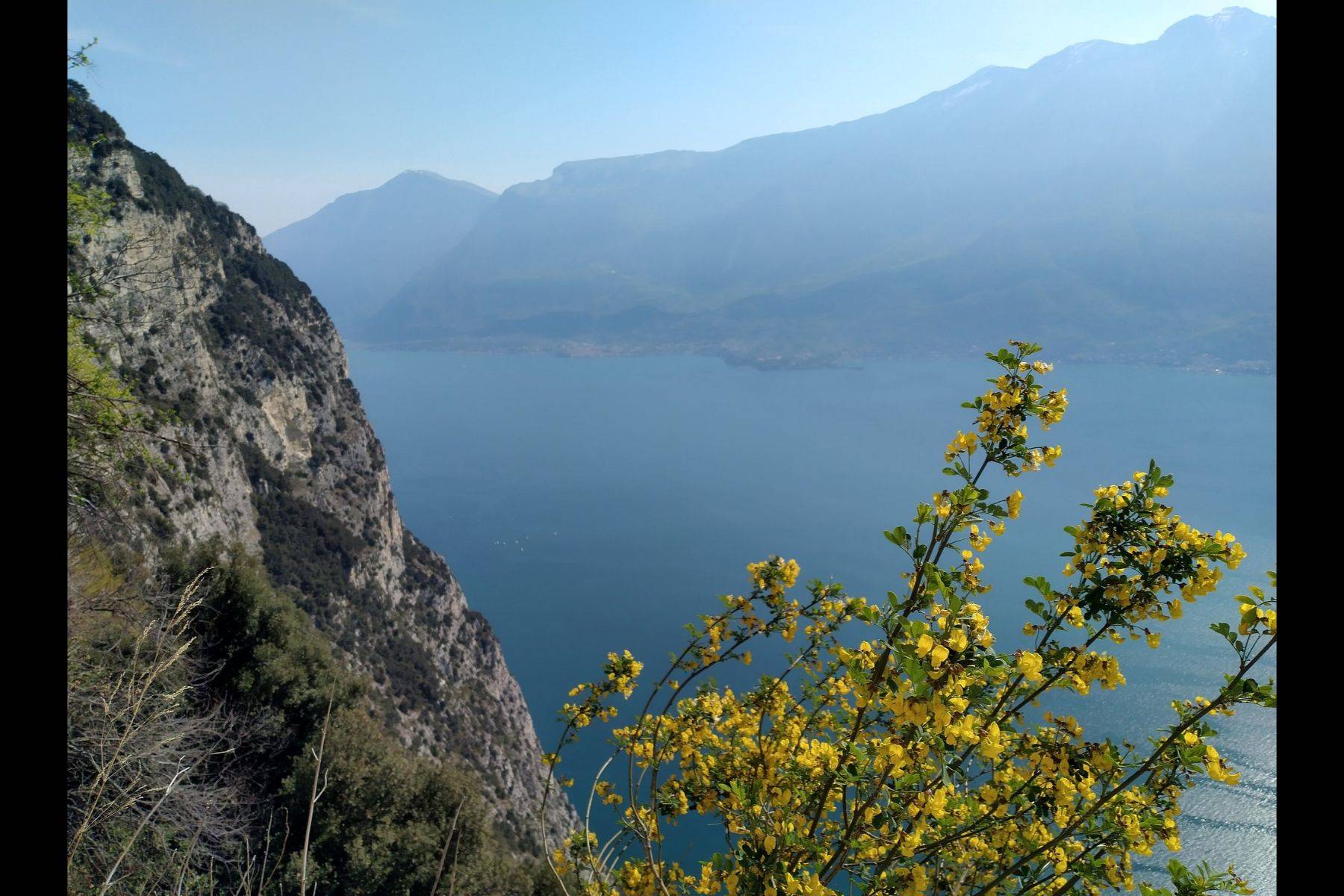Wunderschöne Blick bei herrlichen Wanderungen im Naturpark Alta Brescia