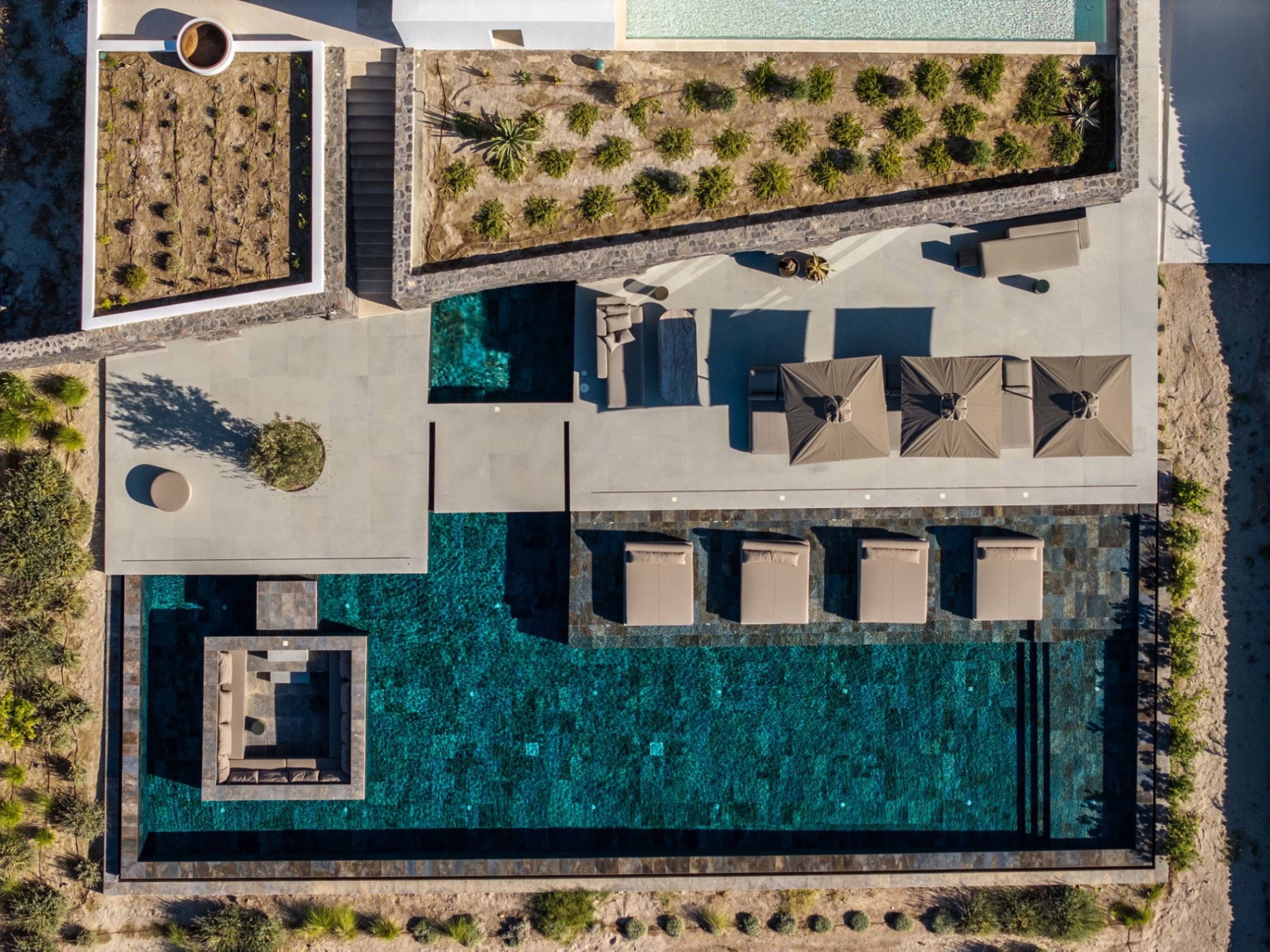 Villa Charisma Estate in Oia