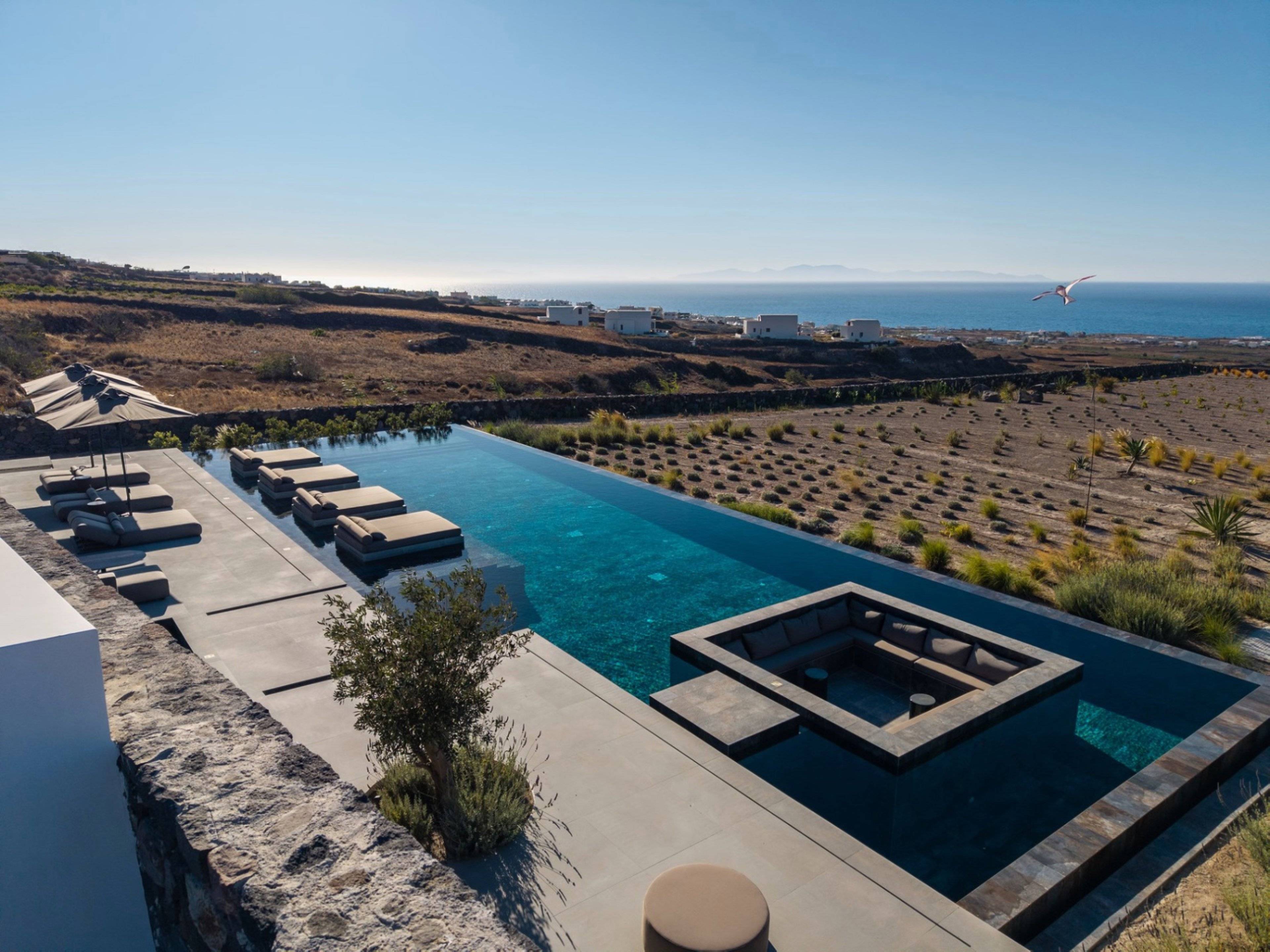 Villa Charisma Estate in Oia