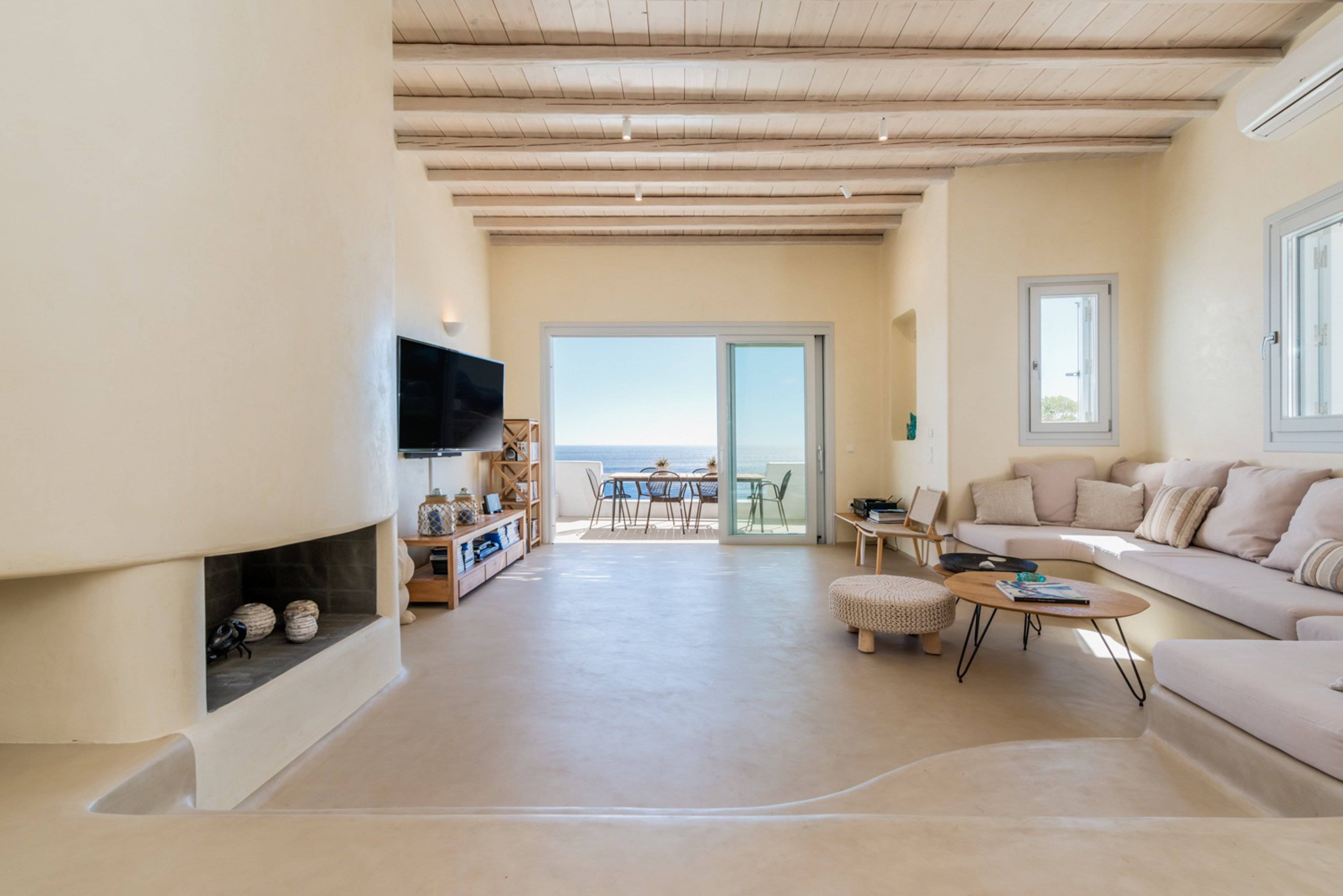 Villa Maera in Agios Stefanos