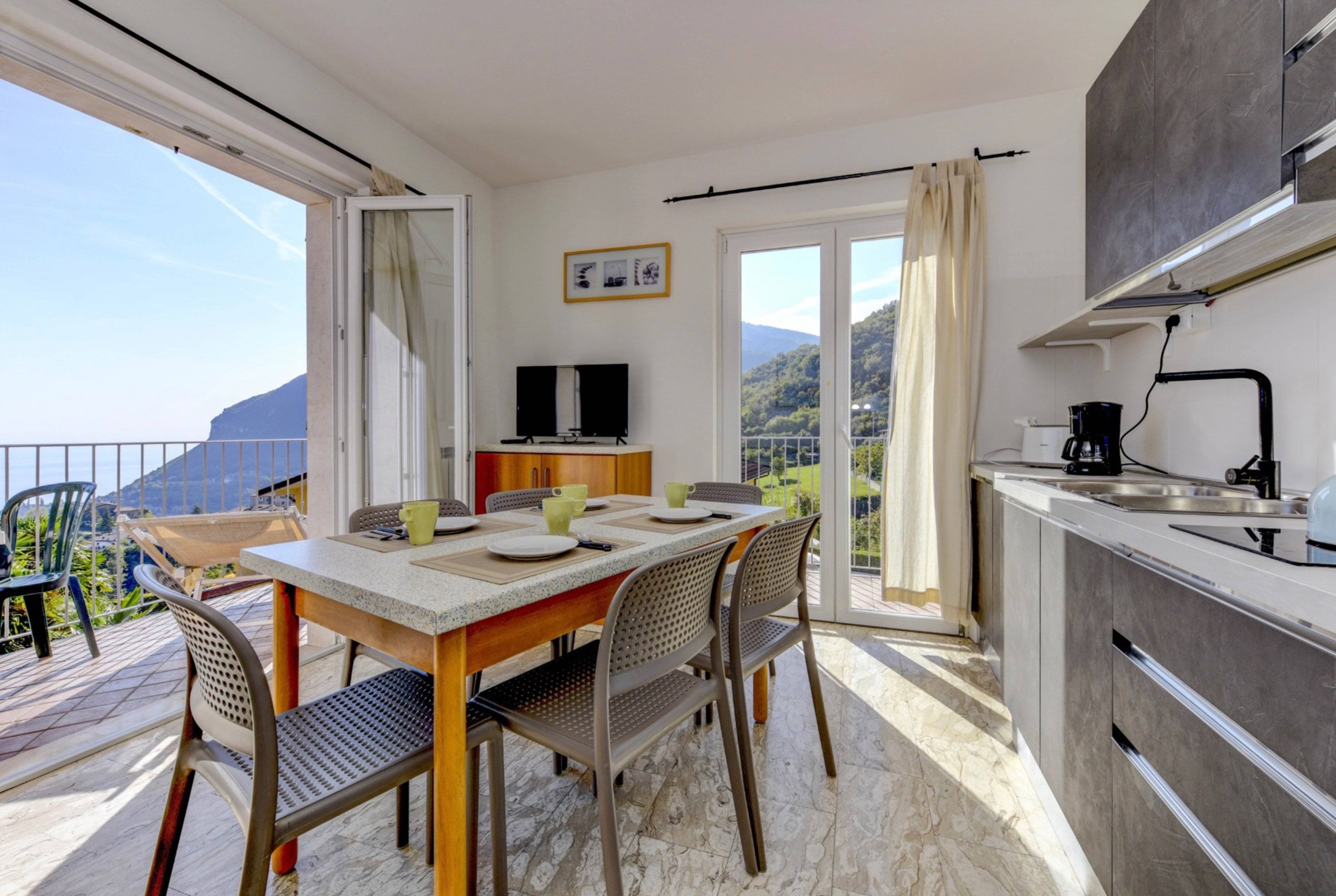 Ferienwohnung Piccolo Ragno Balcony in Tignale
