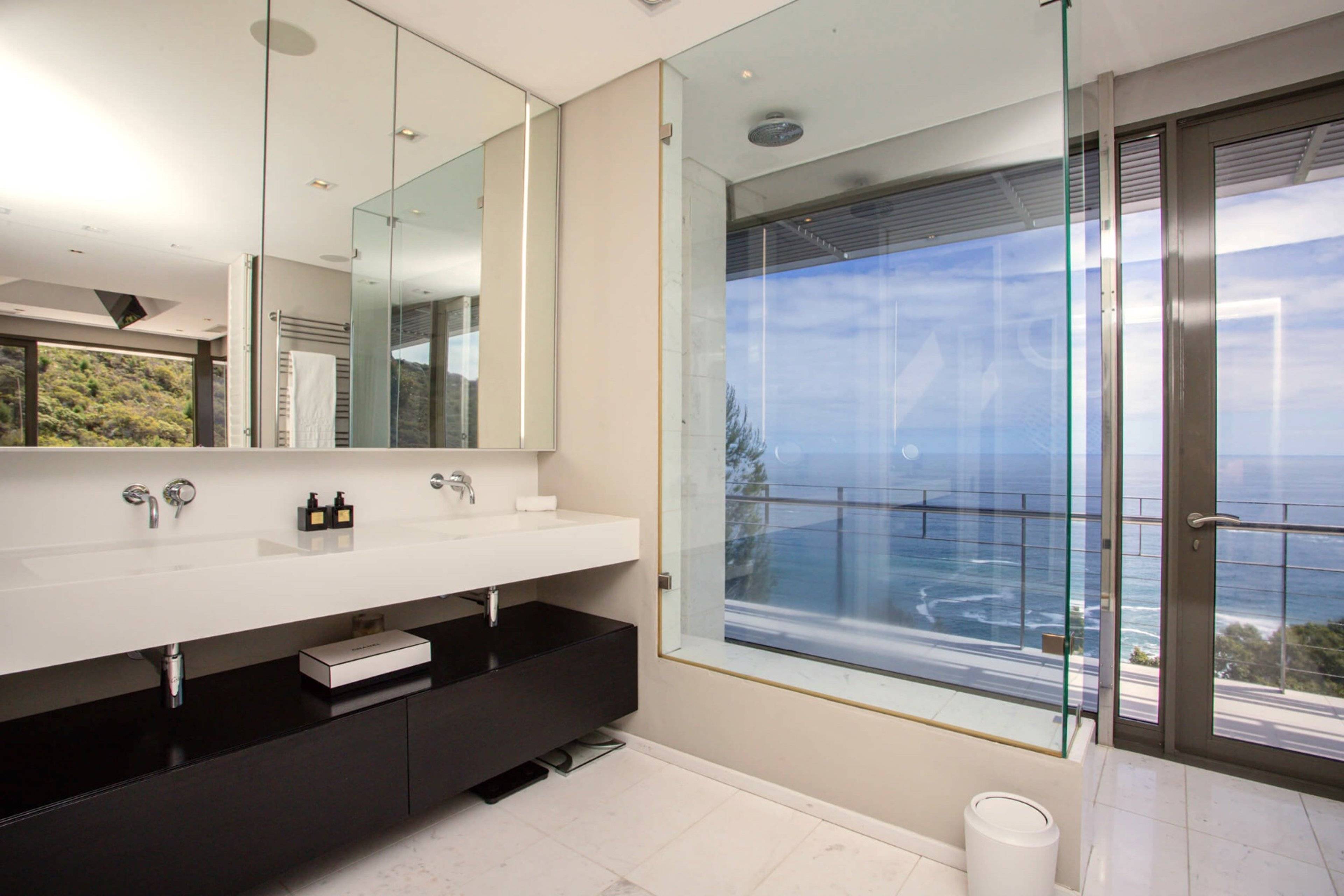 Villa Anassa in Clifton