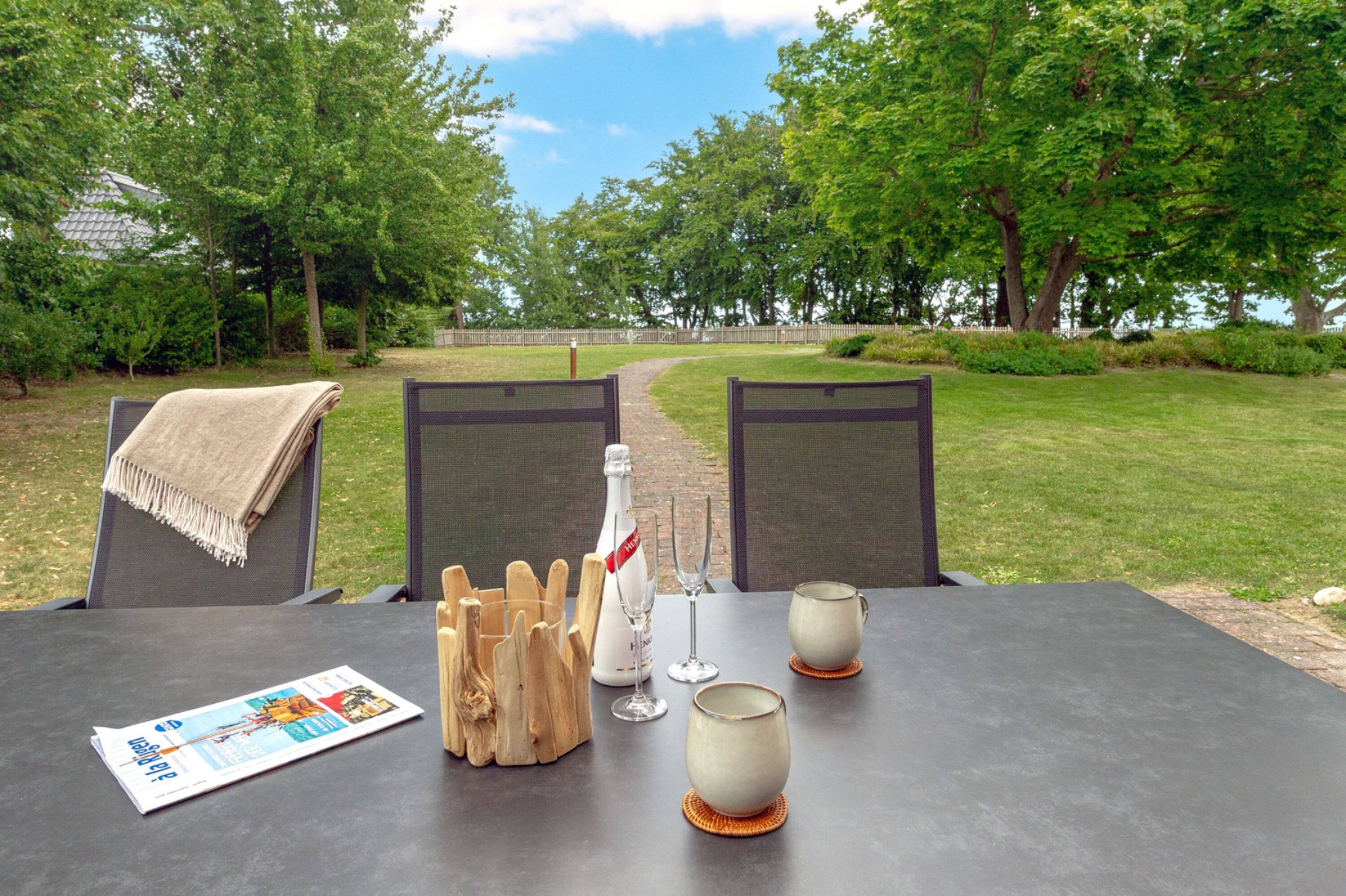 Ferienhaus StrandZeit 1 in Lobbe