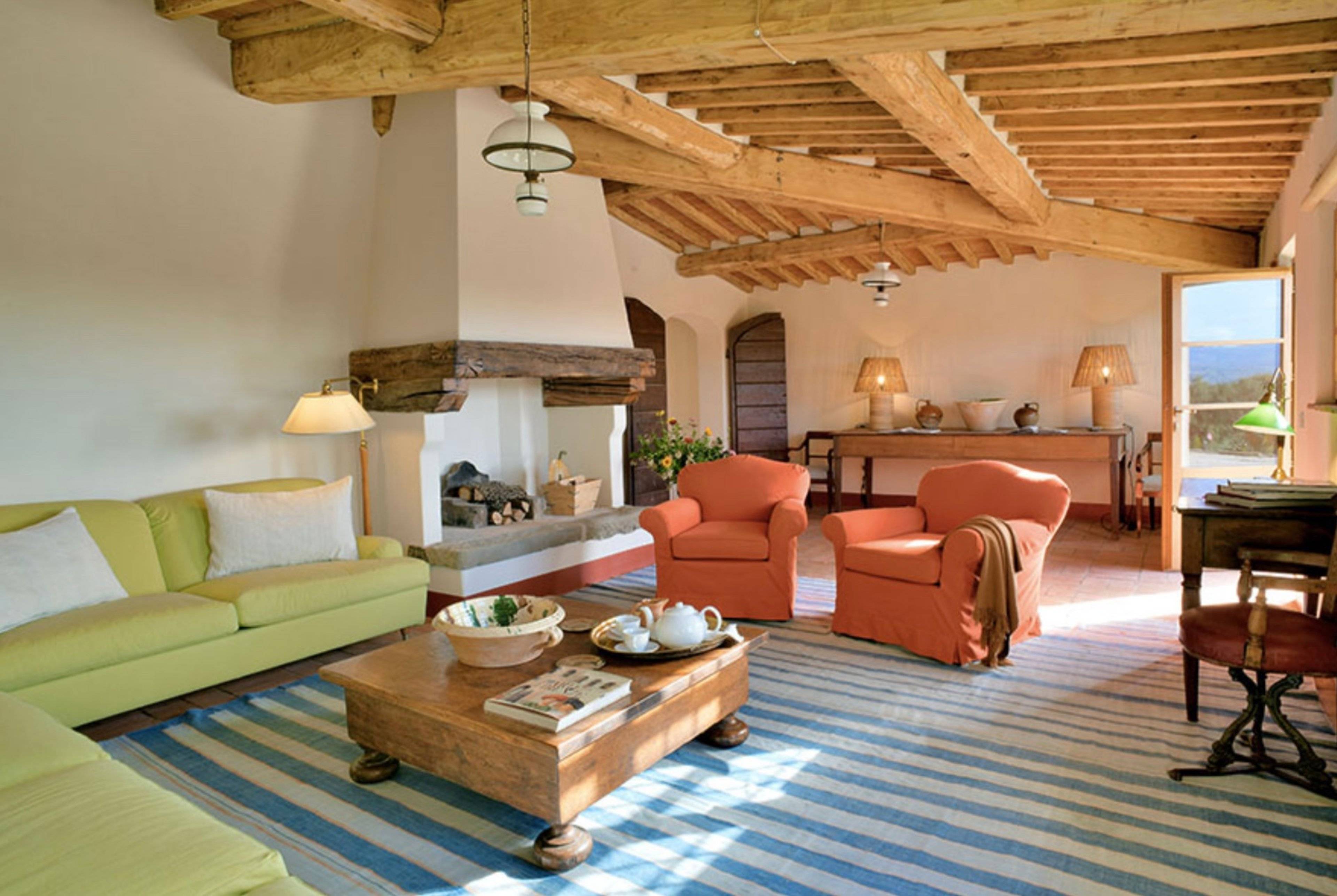 Villa Badia Bassa in Lucignano