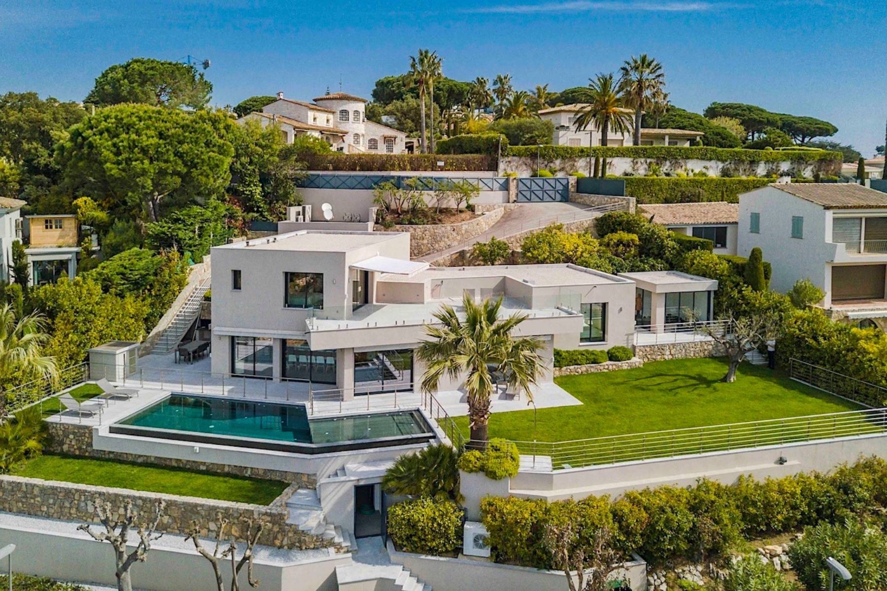 Villa Pixie