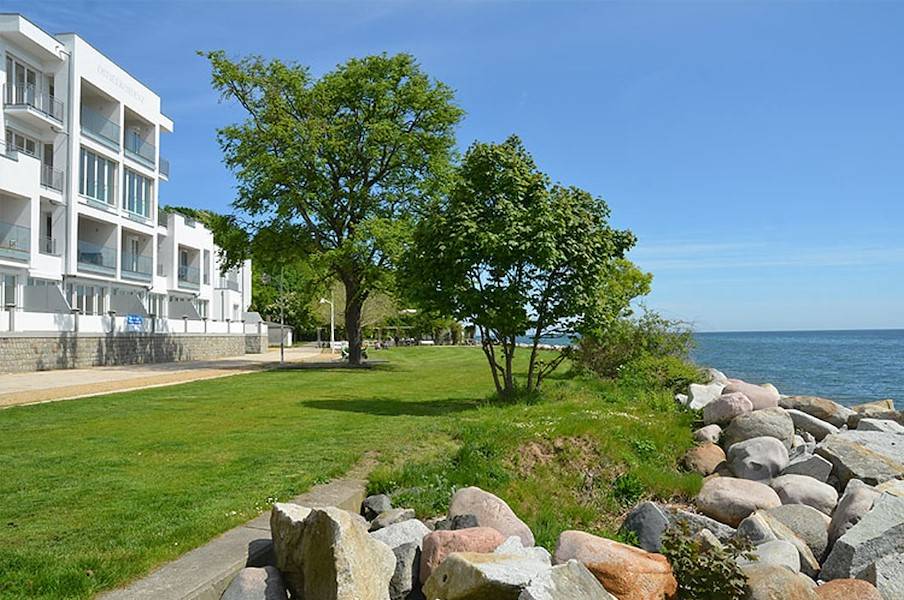 Nur 20 Meter zum Wasser. Näher geht es nicht.
