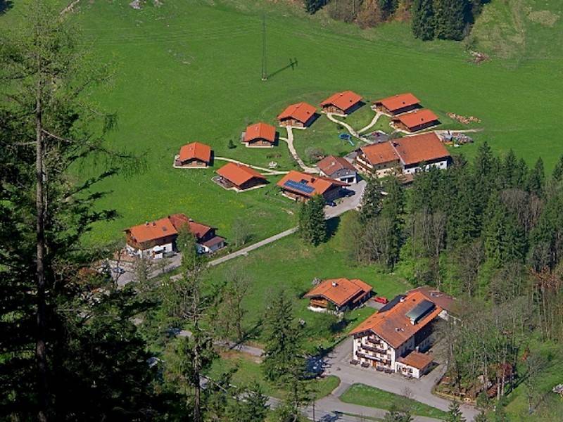 Unsere exklusiven Chalets von oben.