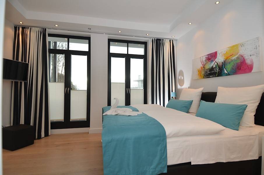 Ein großes Doppelbett für schöne Träume