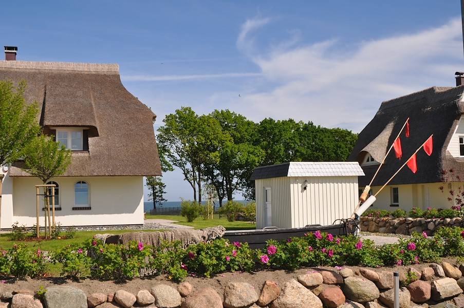 Bereits vor dem Ferienhaus Strandreethus 1 fängt der Traumurlaub an.