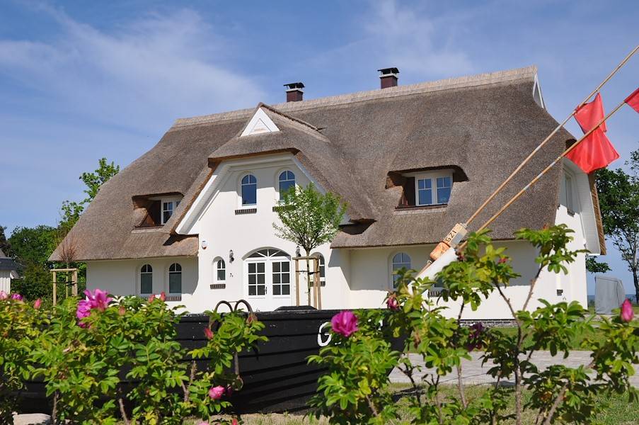 Das schöne Ferienhaus mit den beiden Haushälften Strandreethus 1 und Strandreethus 2