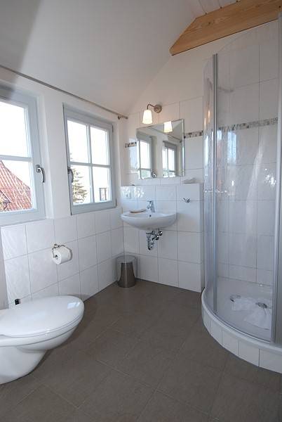 Das Duschbad im Obergeschoss.

