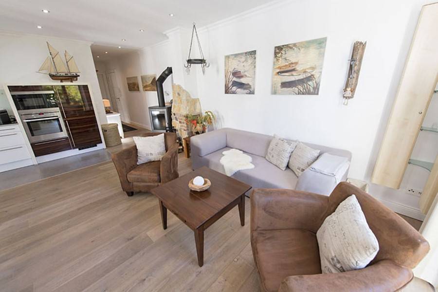 Der Kamin sorgt für angenehme Abende mit den Lieben