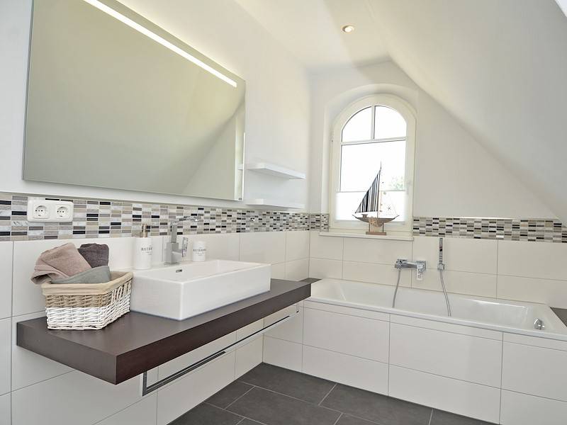 Das Tageslichtbad im Obergeschoss