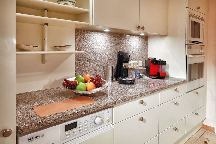 Die Einbauküche mit Elektrogeräten von Miele, Bosch und Gaggenau
