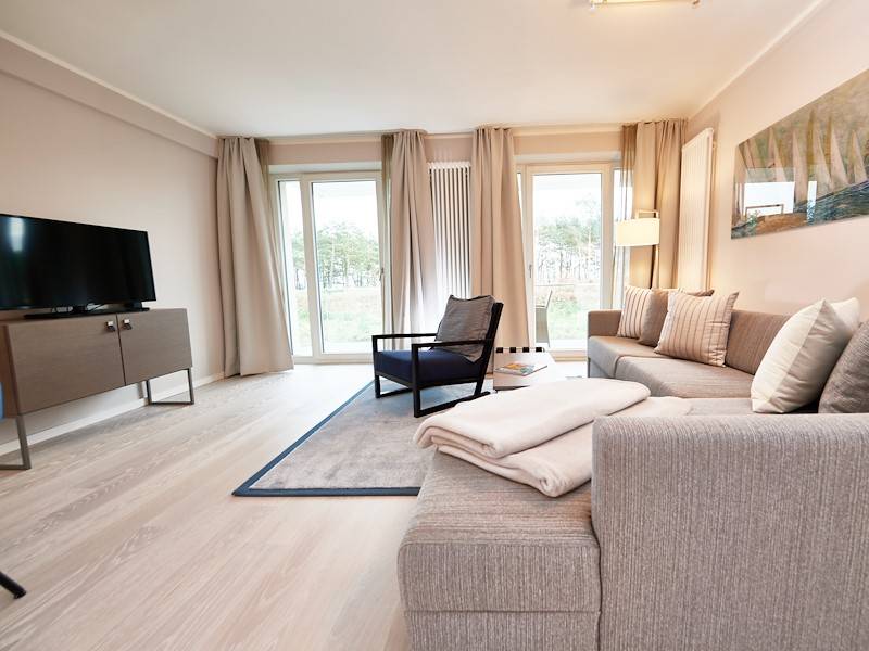 Ein großer Flachbildschirm sorgt für bestes Entertainment.