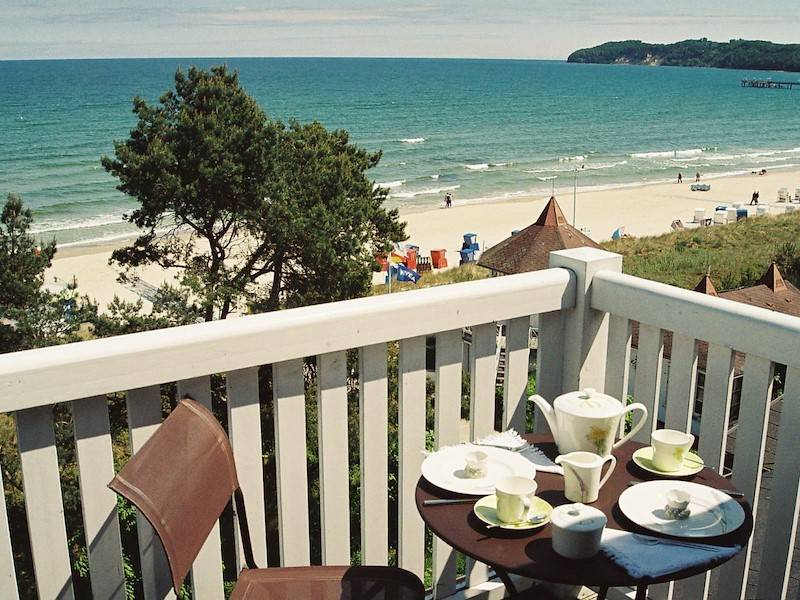 Genießen Sie diesen traumhaften Meerblick vom eigenen Balkon aus.
