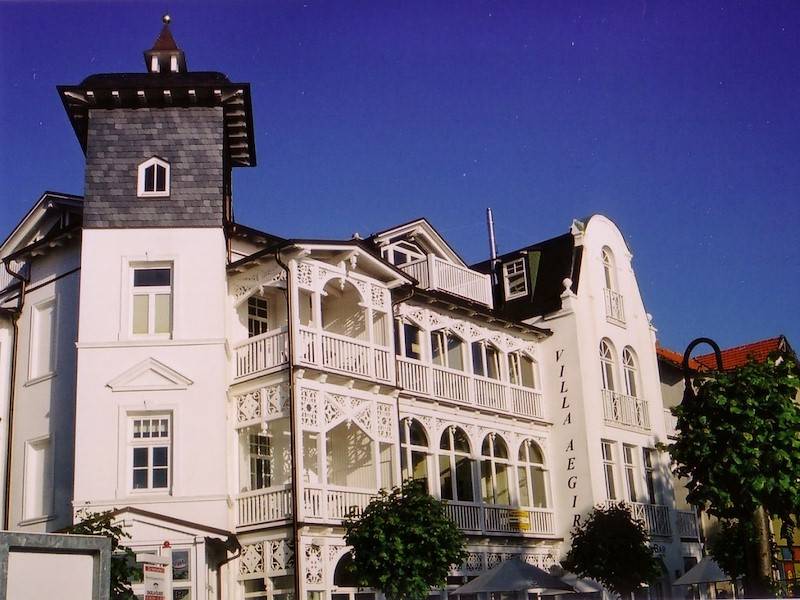 Traumhaft anzusehen ist die historische Villa mit dem Penthouse Aegir.