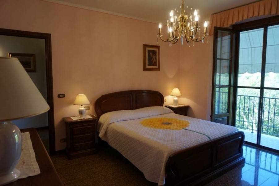 Wir wünschen eine angenehme und erholsame Nachtruhe.