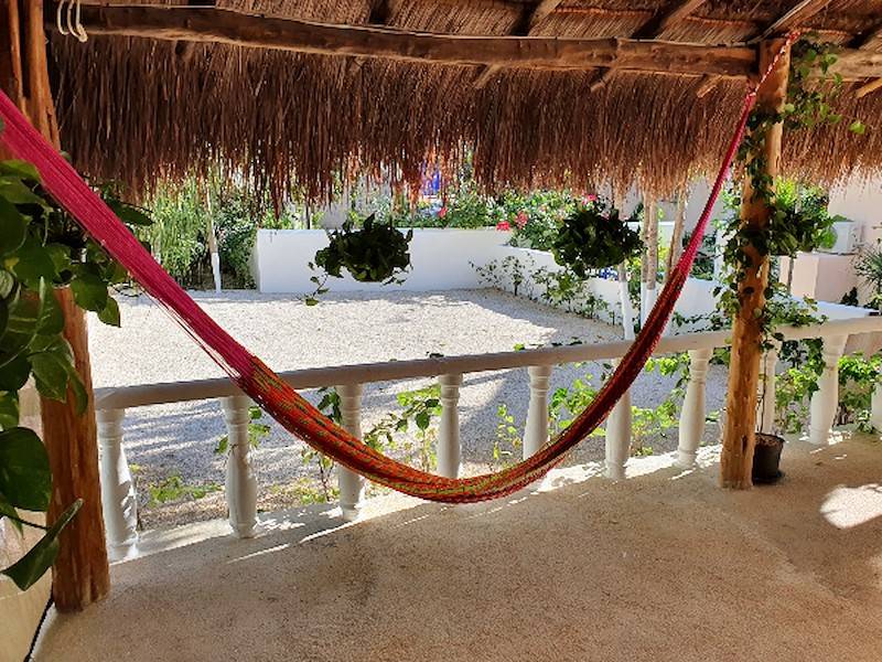 bunte Hängematten laden zum Verweilen ein